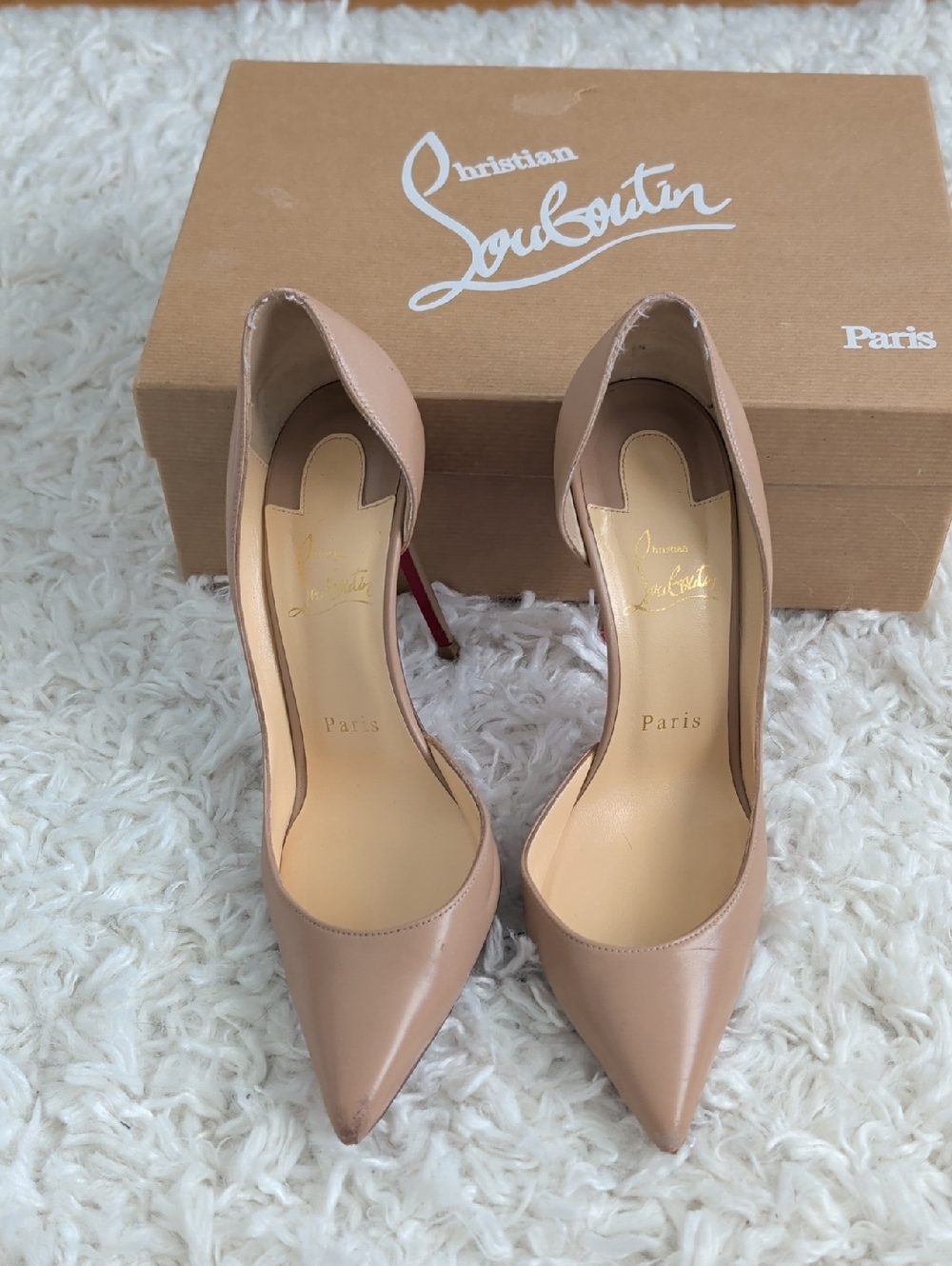 Christian Louboutin Iriza Nude Leather Pointed Toe Pumps - Picture 2 of 14
